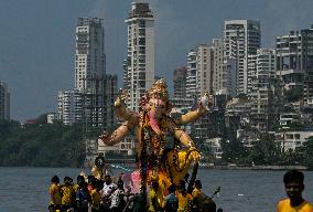 Ganesh Chaturthi Festival In Mumbai