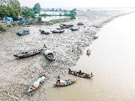 Fishing In Bangladesh