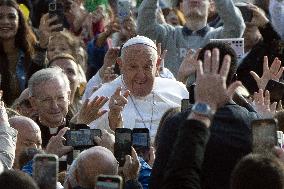 Pope Francis Weekly General Audience - Vatican