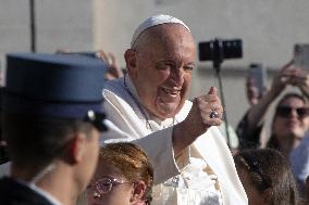 Pope Francis Weekly General Audience - Vatican