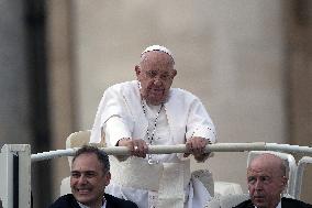 Pope Francis Weekly General Audience - Vatican