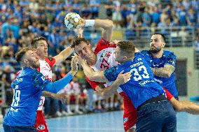 EHF Champions League - Orlen Wisla Plock v Dinamo Bucuresti