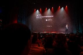 Xavier Niel presents his book Une sacre envie de foutre le bordel (The urge to make a mess)