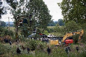 2nd Day Of Attempts By Gendarmerie To Clear The 'Verger' ZAD On The Planned A69 Highway