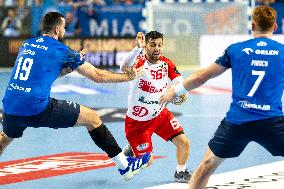 EHF Champions League - Orlen Wisla Plock v Dinamo Bucuresti