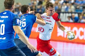 EHF Champions League - Orlen Wisla Plock v Dinamo Bucuresti