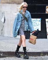 Taylor Momsen Steps Out - NYC