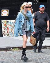 Taylor Momsen Steps Out - NYC