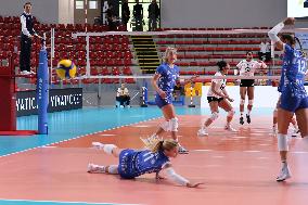 <categoriaITA> - <sottocategoriaITA> - Volleyball WEVZA CUP Women