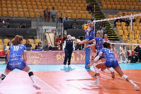 <categoriaITA> - <sottocategoriaITA> - Volleyball WEVZA CUP Women