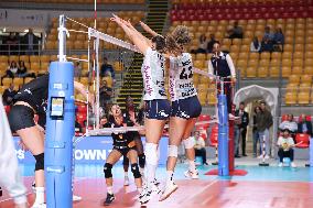 <categoriaITA> - <sottocategoriaITA> - Volleyball WEVZA CUP Women