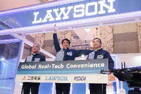 Mitsubishi Corporation, KDDI, and LAWSON discuss “Convenience Stores of the Future”