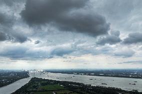 Typhoon Pulasan Approaching Nanjing