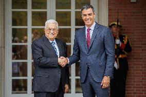 Pedro Sanchez Welcomes Mahmoud Abbas - Madrid