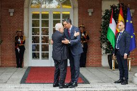 Pedro Sanchez Welcomes Mahmoud Abbas - Madrid