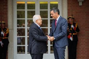 Pedro Sanchez Welcomes Mahmoud Abbas - Madrid