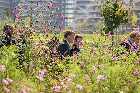 Macron Visits The Nanterre Arboretum - Nanterre