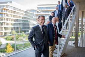 Macron Visits The Nanterre Arboretum - Nanterre