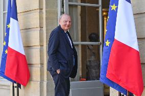 Political Forces Meeting At Matignon  - Paris