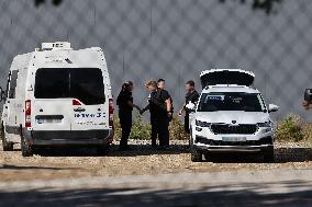 Explosive Found In Front Of A Store - Corsica