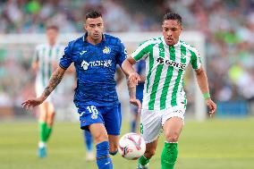 Real Betis Balompie v Getafe CF - La Liga EA Sports