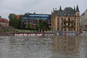 Wroclaw Daily Life During High Water In The Oder River.