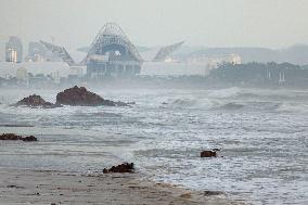 Waves Surge in Qingdao