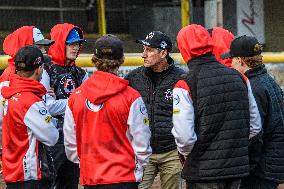 Sheffield Tigers v Belle Vue Aces - Rowe Motor Oil Premiership