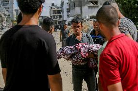 Israeli Attack On Al-Bureij Kills At Least 4 - Gaza