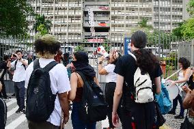 Students from the UERJ Resist Student Movement occupy UERJ.