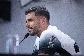 Press conference with Héctor Hernández at Corinthians