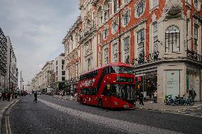 Plans For The Pedestrianisation Of Oxford Street