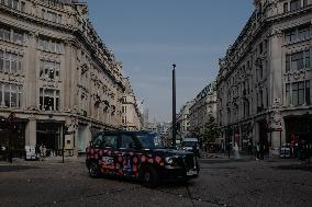 Plans For The Pedestrianisation Of Oxford Street