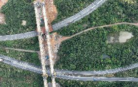 Nanchang-Jiujiang Intercity Railway Bridge Construction