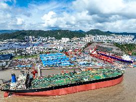 Workers Repair Ships in Zhoushan