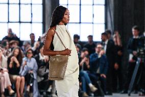 MFW - Naomi Campbell Models For Tods