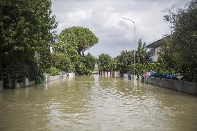 1000 Evacuated As Storm Boris Brings Flooding To Northern Italy