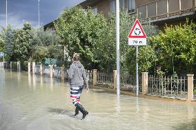 1000 Evacuated As Storm Boris Brings Flooding To Northern Italy