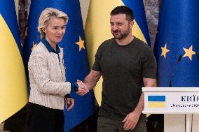 Ukrainian President Volodymyr Zelenskiy And European Commission President Ursula Von Der Leyen Attend A Joint Press Conference I