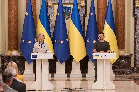 Ukrainian President Volodymyr Zelenskiy And European Commission President Ursula Von Der Leyen Attend A Joint Press Conference I