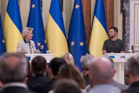 Ukrainian President Volodymyr Zelenskiy And European Commission President Ursula Von Der Leyen Attend A Joint Press Conference I