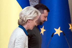 Ukrainian President Volodymyr Zelenskiy And European Commission President Ursula Von Der Leyen Attend A Joint Press Conference I