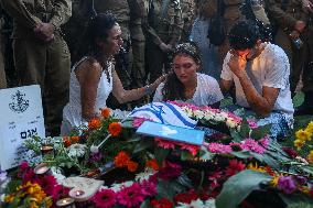 IDF Woman Funeral - Haifa