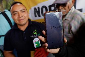 Nopal Cactus De-stalking And Chopping Contest In Mexico