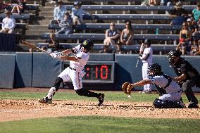 The Yolo High Wheelers Beat The Glacier Range Riders 6 To 3 In Davis Calif