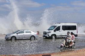 Typhoon Pulasan Hit Yantai