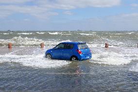 Typhoon Pulasan Hit Yantai