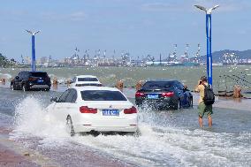 Typhoon Pulasan Hit Yantai