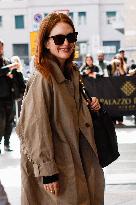 Julianne Moore arrives to her hotel during Milan Fashion Week - Italy