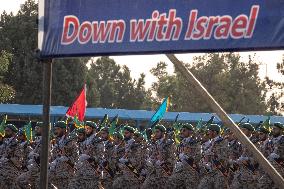 Military Parade Commemorating Anniversary Of Iran-Iraq War